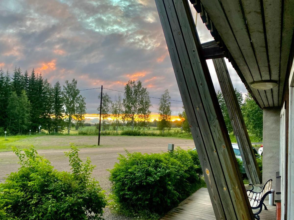 Kartano Kievari Aanekoski Exterior foto