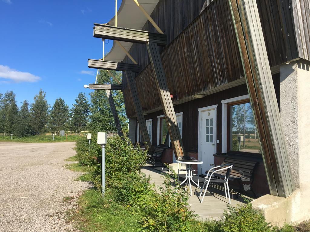 Kartano Kievari Aanekoski Exterior foto